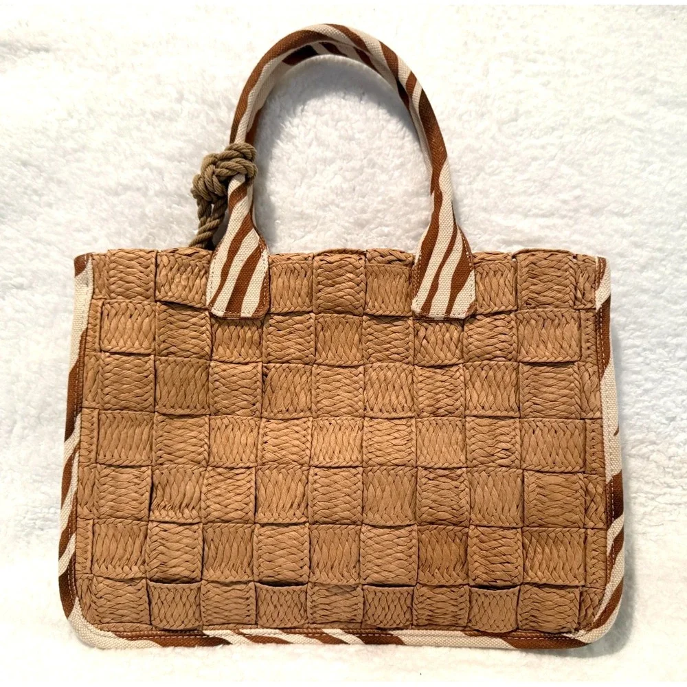 Vince Camuto Orla Tote Handbag Jute Zebra NWOT Hand Crocheted Purse